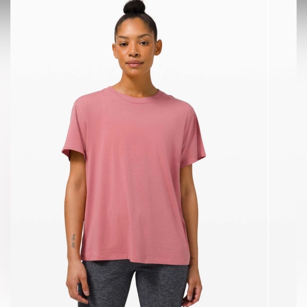 Lululemon All Yours Tee Briar Rose pink, size 12